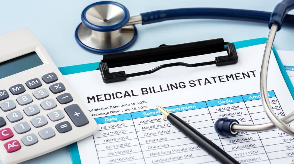 Calculation of the cost of patient acquisition through digital marketing for clinics.